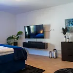 Uniklinik-naehe Modernes Apartment, Mit Balkon 公寓 *