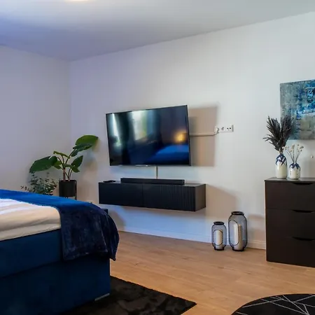 Uniklinik-naehe Modernes Apartment, Mit Balkon Апартаменты *