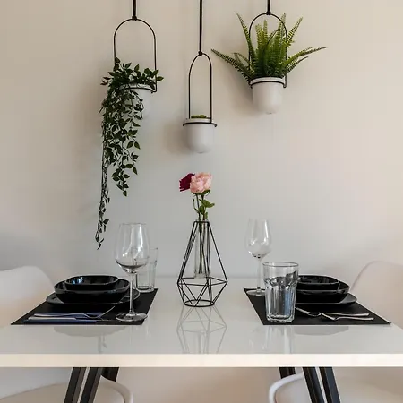 Uniklinik-naehe Modernes Apartment, Mit Balkon 부퍼탈