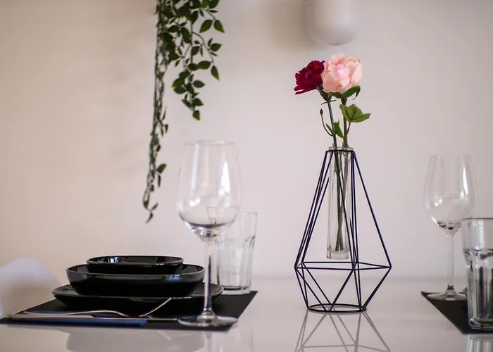 Uniklinik-naehe Modernes Apartment, Mit Balkon Appartement *