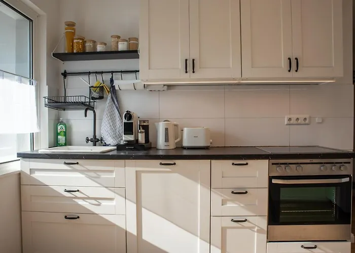 Uniklinik-naehe Modernes Apartment, Mit Balkon Вупперталь